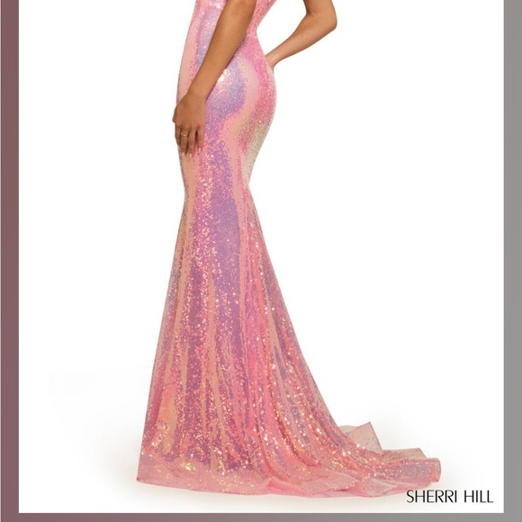 Excellent used condition, Cherry Hill prom dress, pink sequin, size 2 - Picture 2 of 4